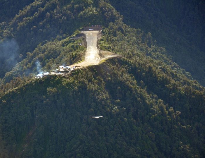 5 Urutan Gunung Tertinggi Di Indonesia 