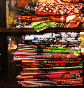 7 Jenis Batik Modern di Indonesia, Sangat Populer!!