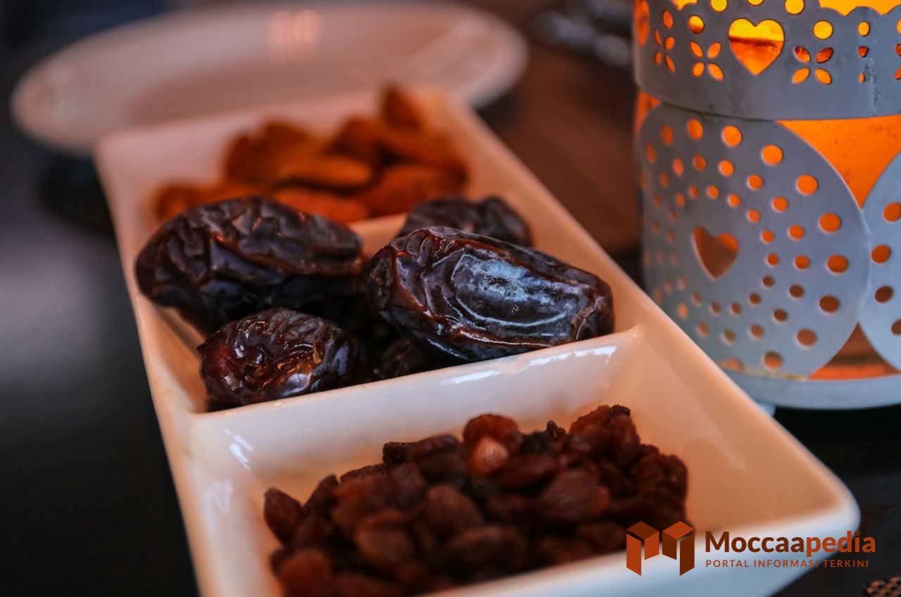 Sajian Khas Ramadhan di Masjid Indonesia