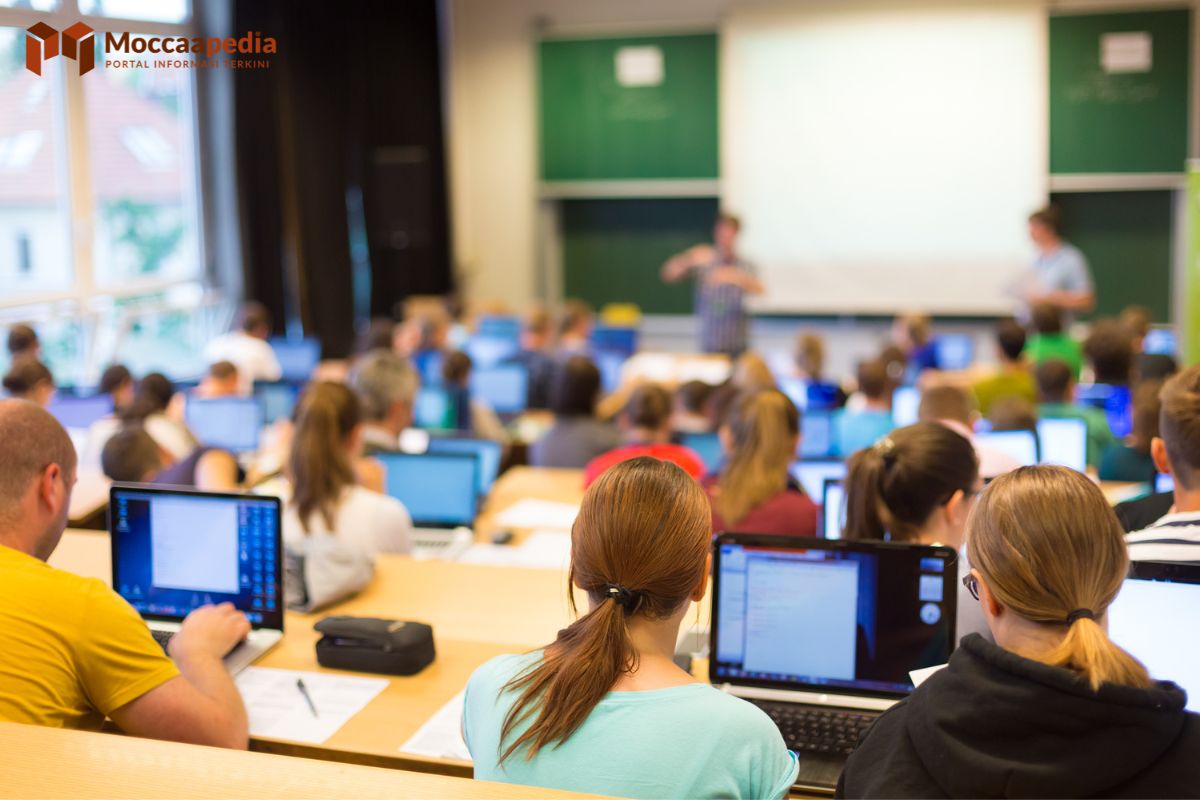 Pentingnya Modul Informatika Kelas 10 Kurikulum Merdeka