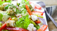 4 Resep Salad Sayur Mudah dan Menyehatkan