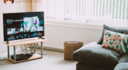 Mengapa Televisi Berdampak Positif di Bidang Pendidikan?